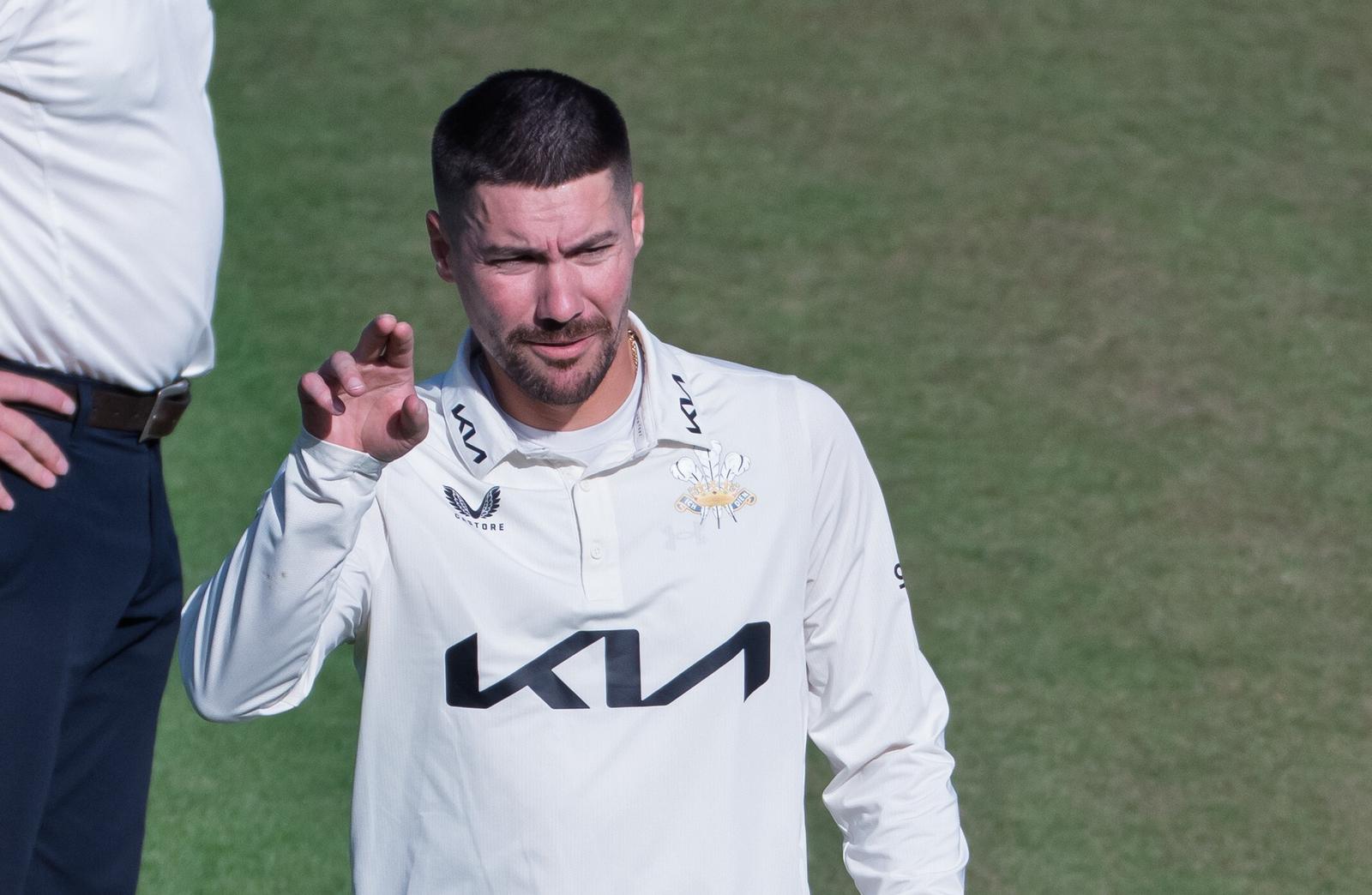 Rory Burns at toss