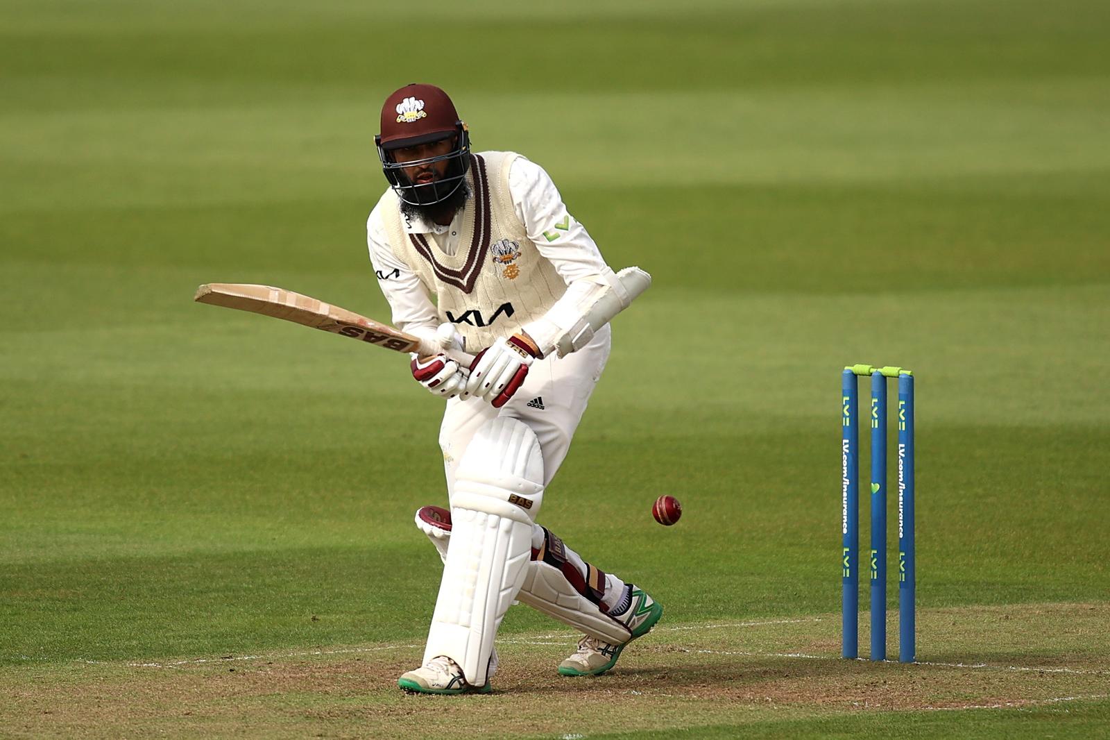 Hashim amla batting
